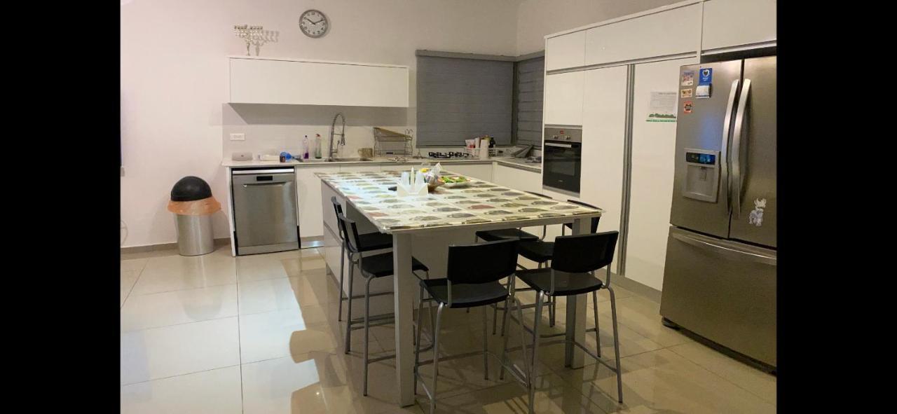 Ferienwohnung Stunning Penthouse With Sea Views And Private Heated Pool Eilat Exterior foto