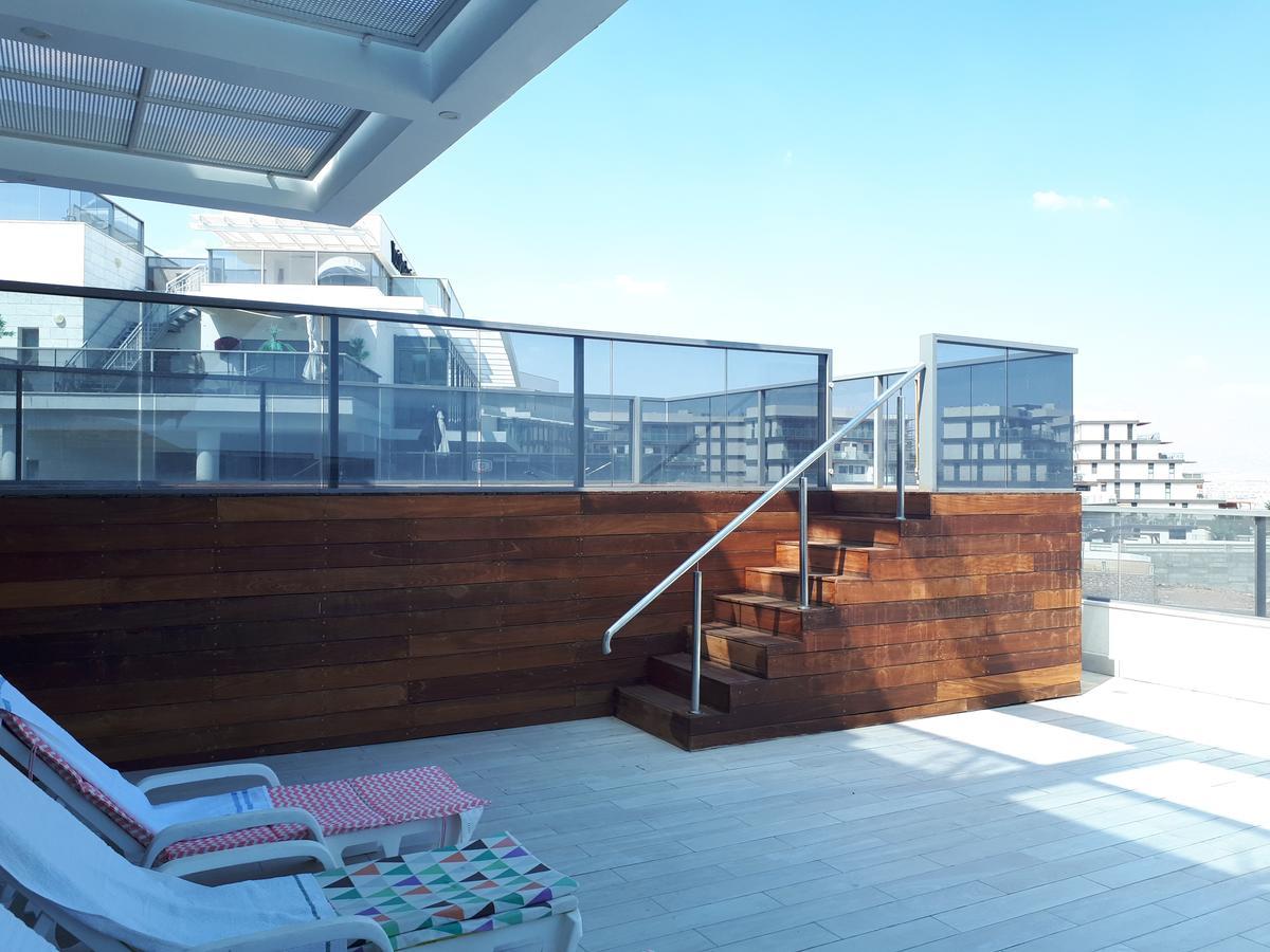 Ferienwohnung Stunning Penthouse With Sea Views And Private Heated Pool Eilat Exterior foto