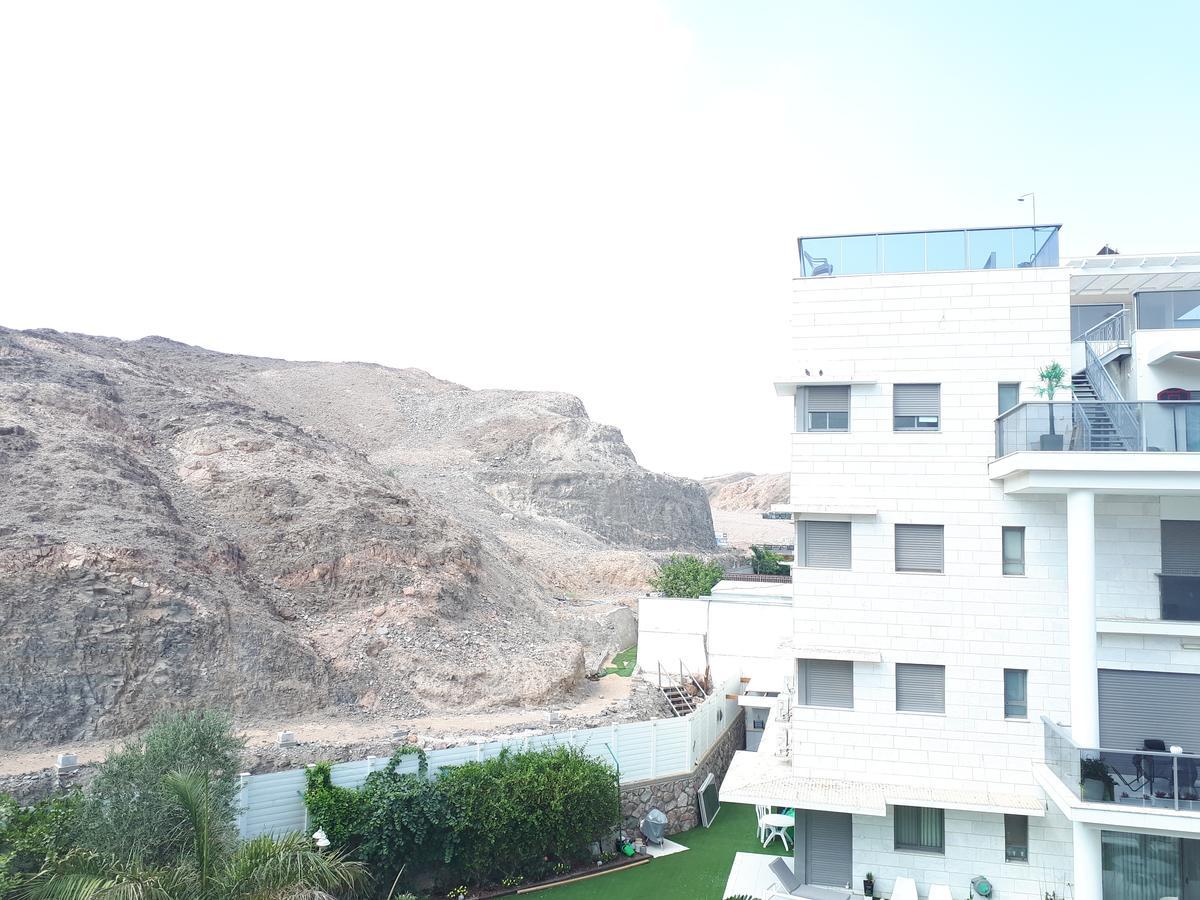 Ferienwohnung Stunning Penthouse With Sea Views And Private Heated Pool Eilat Exterior foto
